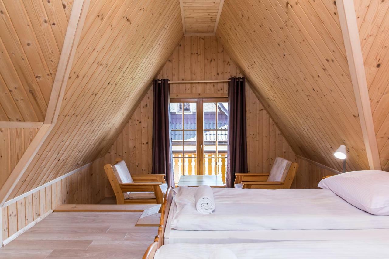 Udanypobyt Apartament Przy Lesie 考斯赛力克 外观 照片